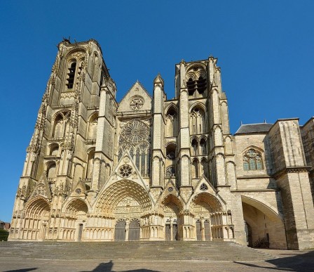 Cathedrale_Saint-Etienne_7SC2336CFP.jpg